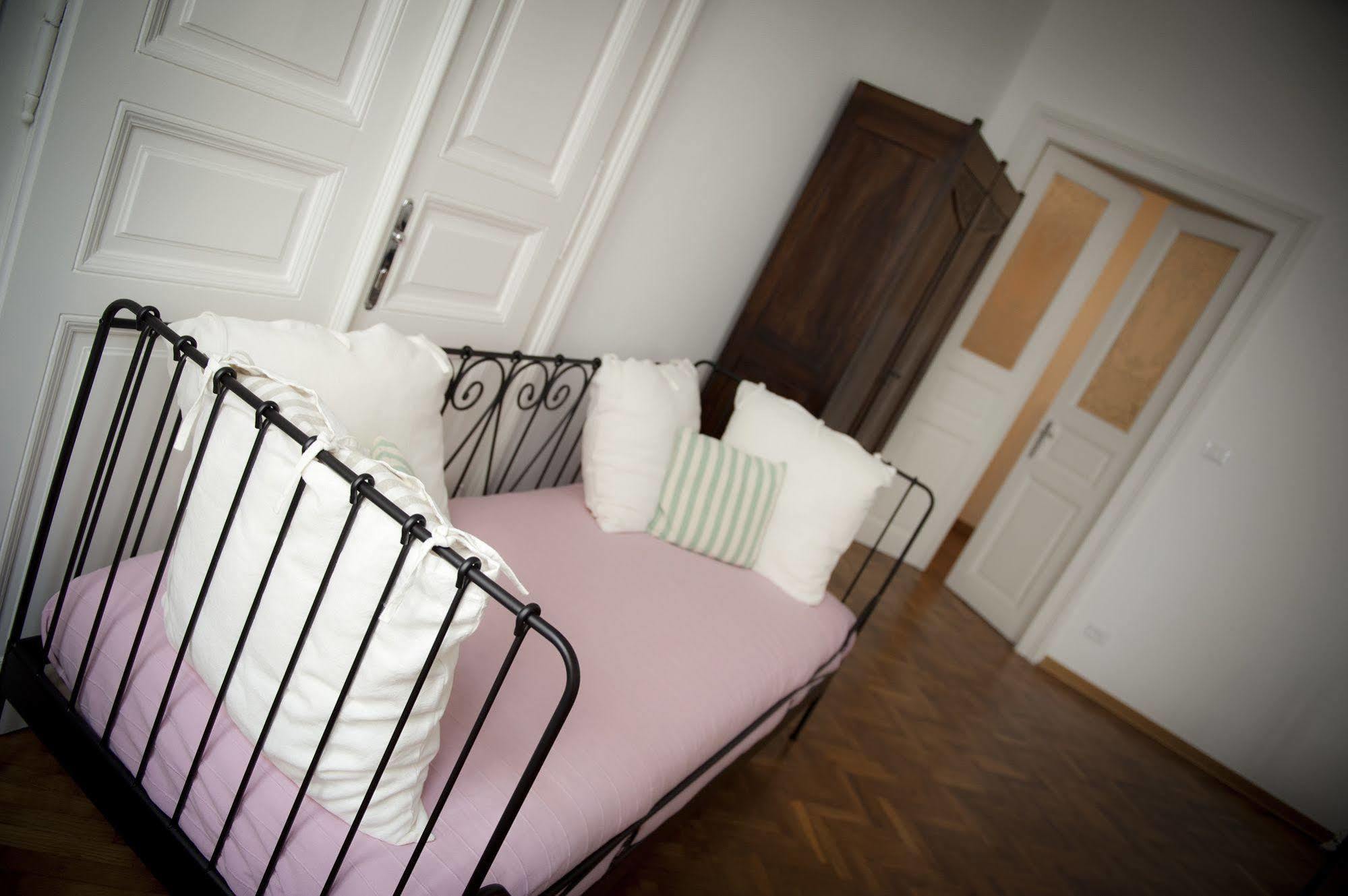 Domus Liberta - Boutique Rooms Trieste Eksteriør billede