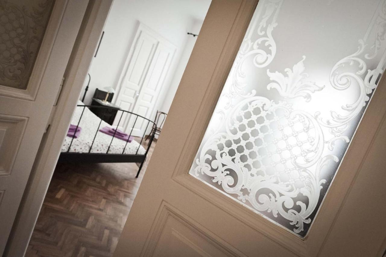 Domus Liberta - Boutique Rooms Trieste Eksteriør billede