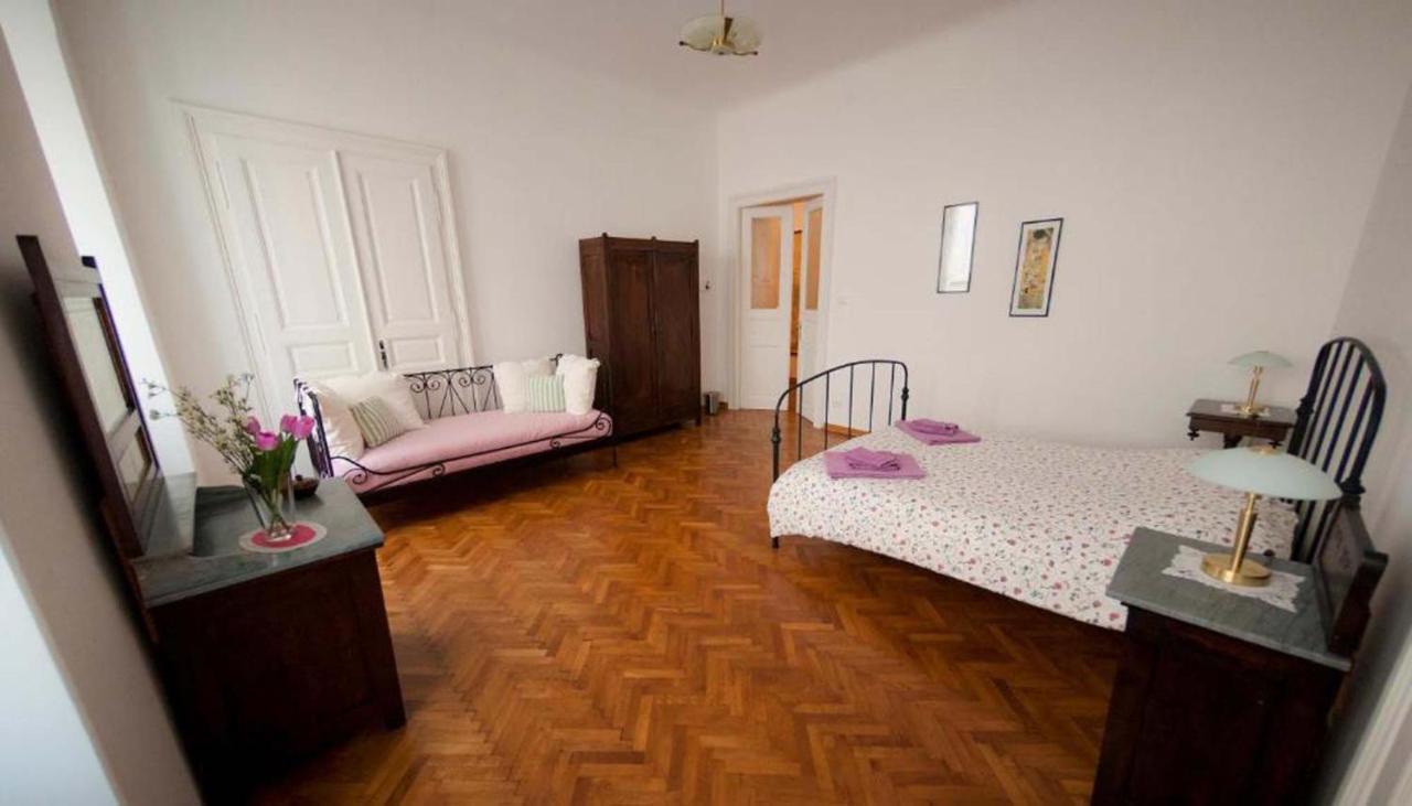 Domus Liberta - Boutique Rooms Trieste Eksteriør billede