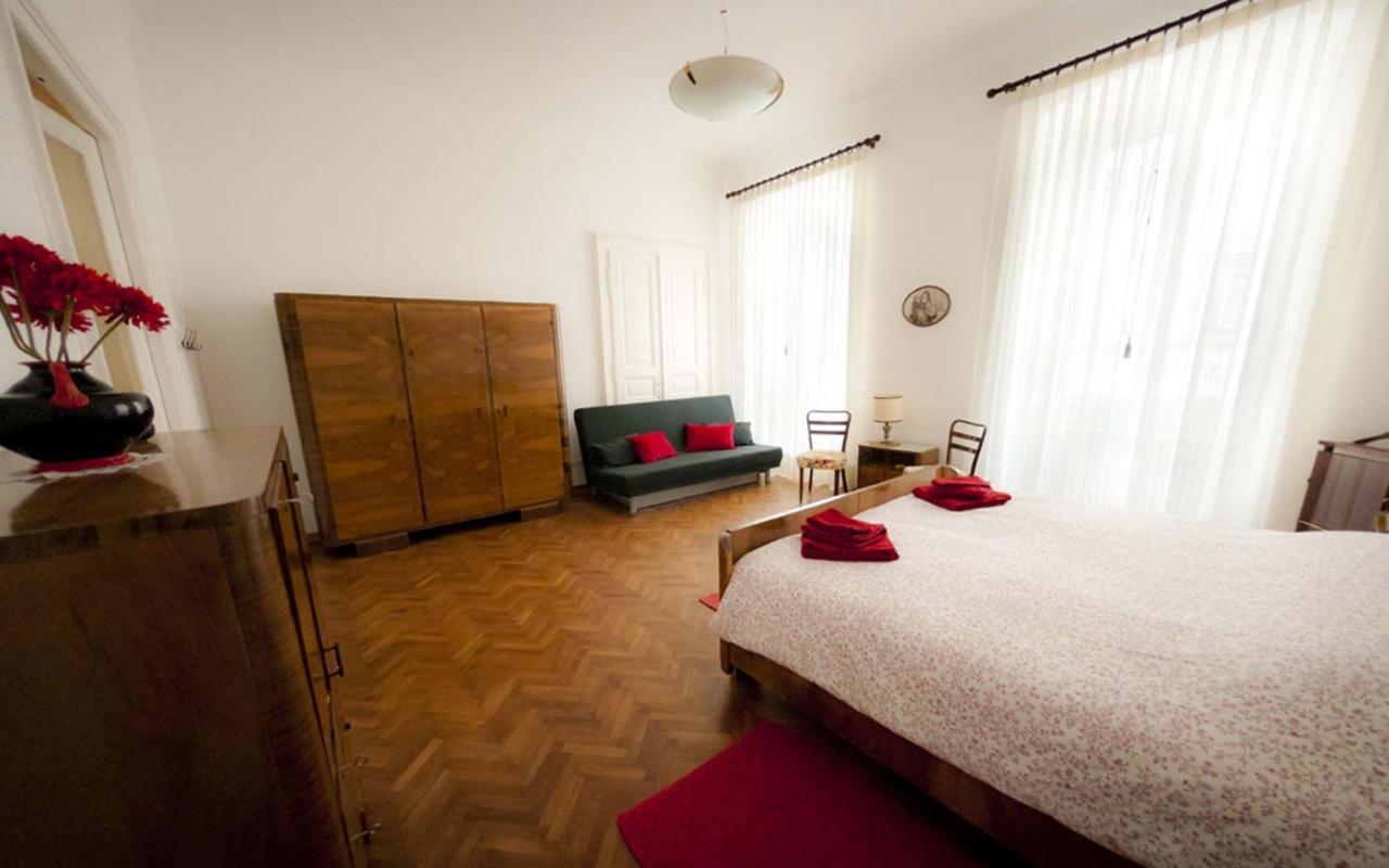 Domus Liberta - Boutique Rooms Trieste Eksteriør billede